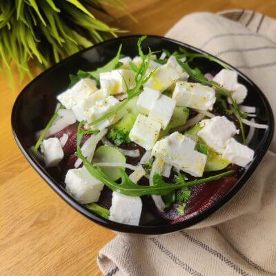 Salad featured